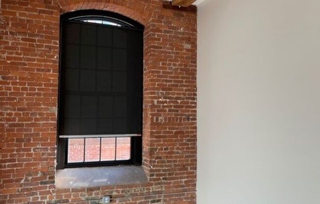 1 bed, 1 bath, 581 sqft, $1,725, Unit 1304