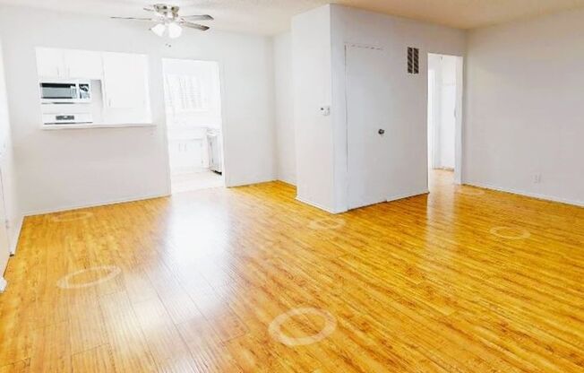 1 bed, 1 bath, $2,185, Unit 017#406