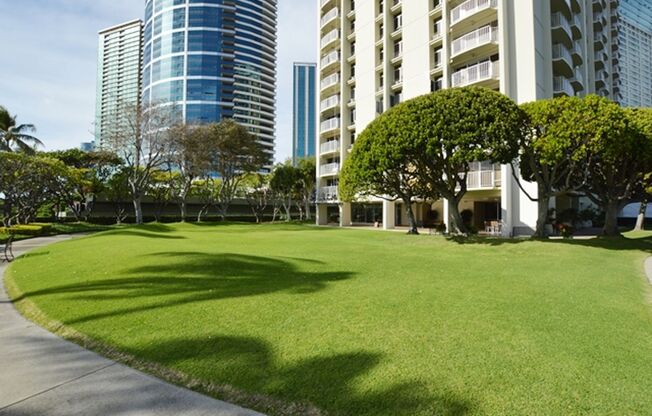 2 beds, 2 baths, $3,500, Unit # 1212