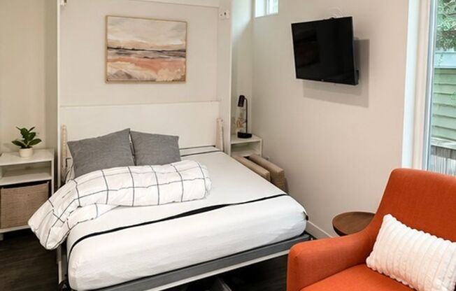 741 Harvard Modern studios with w/d in unit!
