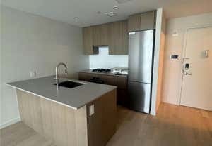 1 bed, 1 bath, 595 sqft, $2,900