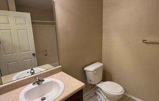 2 beds, 2 baths, $895