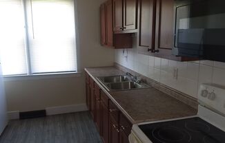 1 bed, 1 bath, 625 sqft, $685, Unit 3305 Iowa St