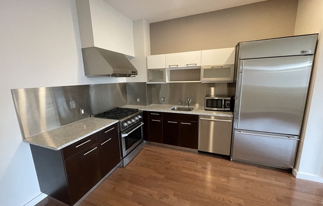 1 bed, 1 bath, 769 sqft, $3,200, Unit 6B