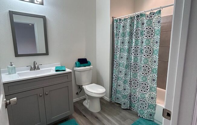 2 beds, 2 baths, 982 sqft, $1,795, Unit 228