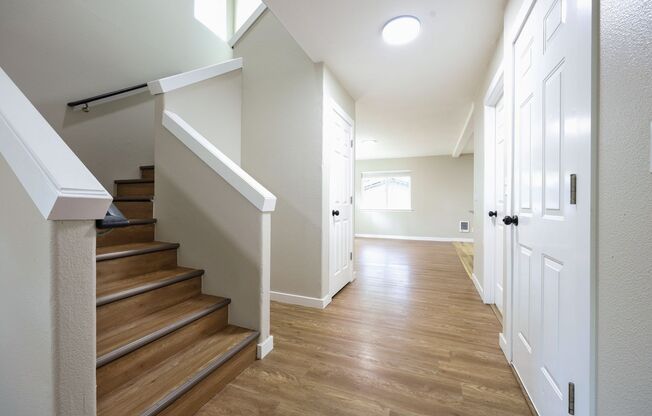 4bed/2.5 Bathroom house - SE Portland