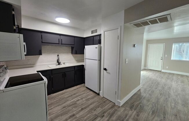 Apache Road Apartments