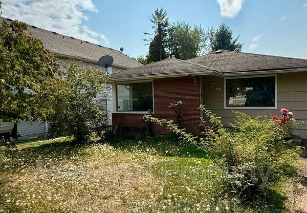 1104 G ST