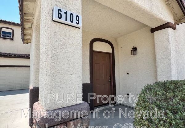 6109 BLUE LUNA ST