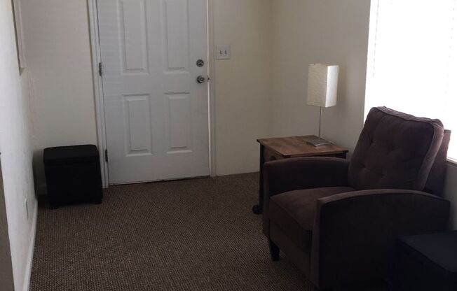 1 bed, 1 bath, $975