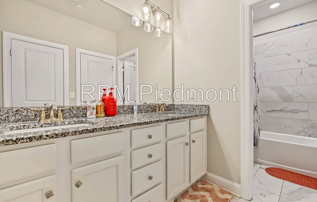 4 beds, 3.5 baths, 2,941 sqft, $4,200