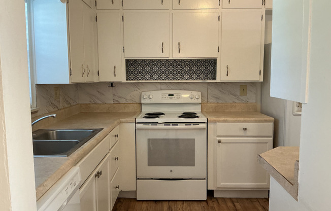 Spacious 3-Bed Home in Cleveland Heights