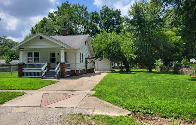 Floor-tastic Retreat: Rent this 3 Bed/1 Bath House with a Porch Full of Possibilities!