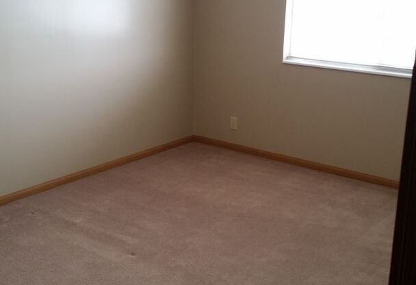 1 bed, 1 bath, 772 sqft, $1,039, Unit 3-310