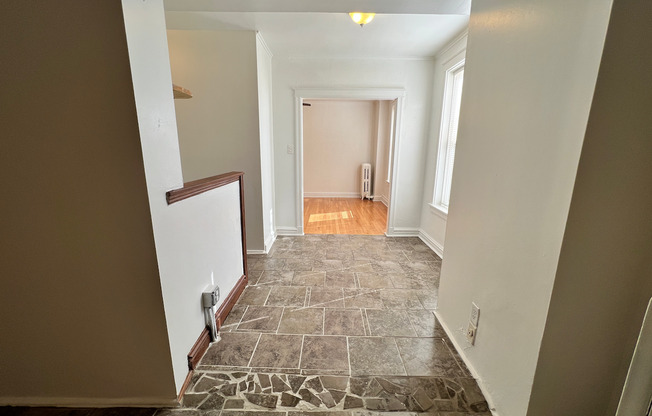 1 bed, 1 bath, 525 sqft, $1,110, Unit 316
