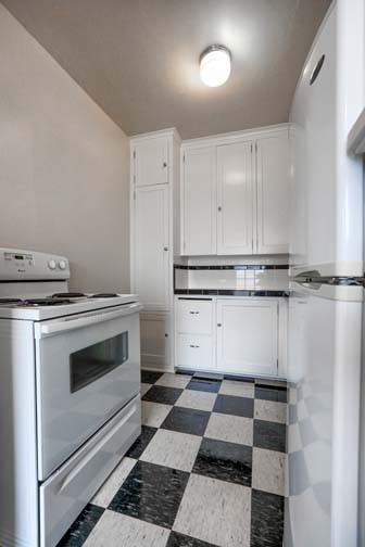 1 bed, 1 bath, 600 sqft, $1,400, Unit 306