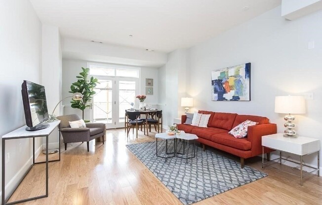 1501 Commonwealth Ave