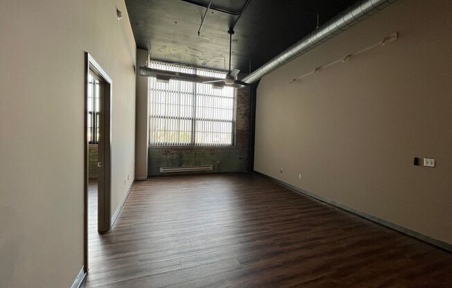2 beds, 2 baths, 1,310 sqft, $2,050, Unit 420