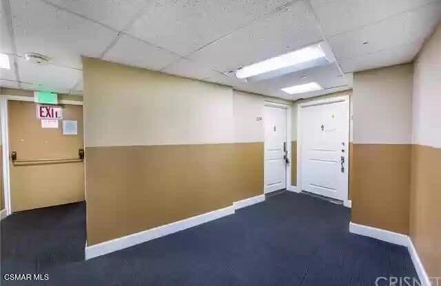 Studio, 1 bath, 352 sqft, $2,500, Unit 109