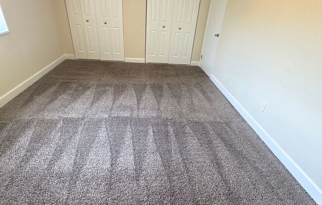 3 beds, 2 baths, 1,300 sqft, $2,400, Unit 3351 #204