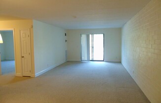 1 bed, 1 bath, 896 sqft, $2,000, Unit A21