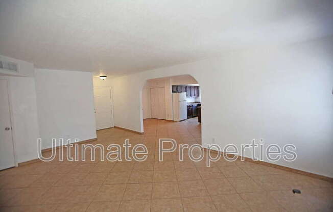 5059 N 72ND Avenue