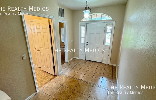 10324 CYPRESS TRL DR