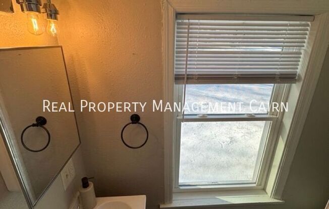 212 WINSTON RDG RD