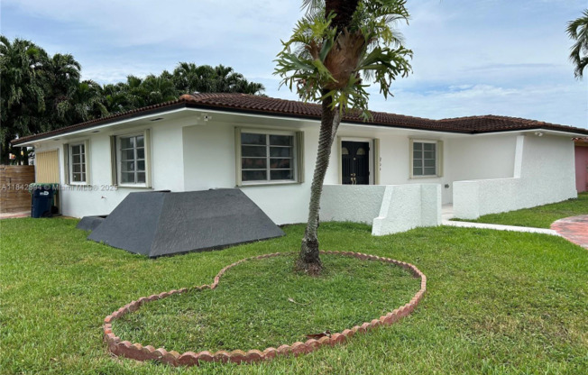 955 SW 87 T CT