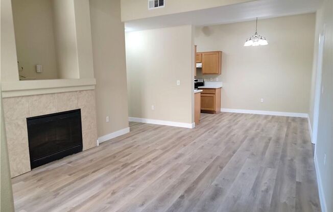 GORGEOUS SW 1st FLOOR UNIT IN GATED COMMUNITY!!