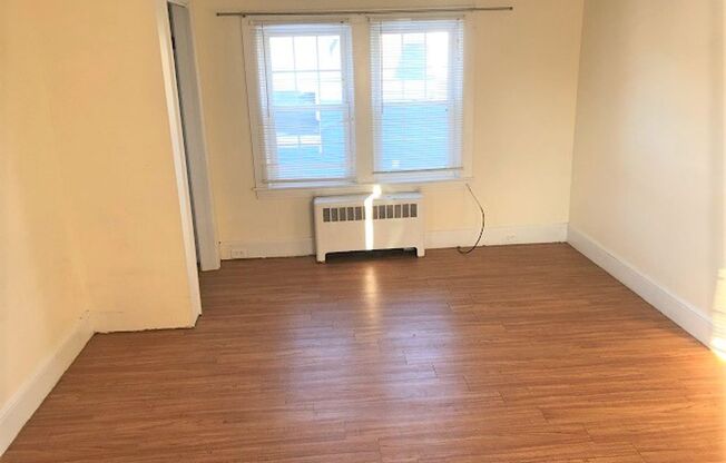 1 bed, 1 bath, $1,175, Unit C