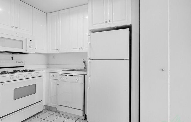1 bed, 1 bath, $5,400, Unit PHH