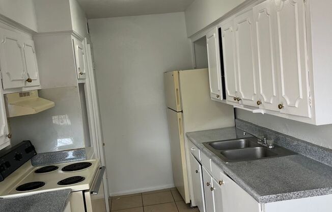 1 bed, 1 bath, $1,250, Unit 205