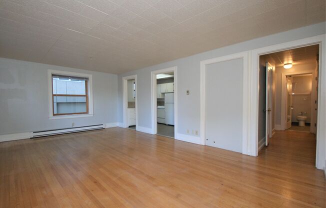 1 bed, 1 bath, 610 sqft, $1,495, Unit 214