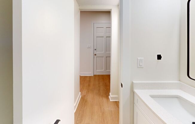 2 beds, 1.5 baths, 1,210 sqft, $1,450, Unit 28-C