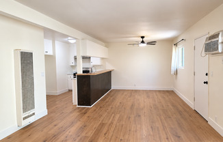 6416 Woodley Ave.