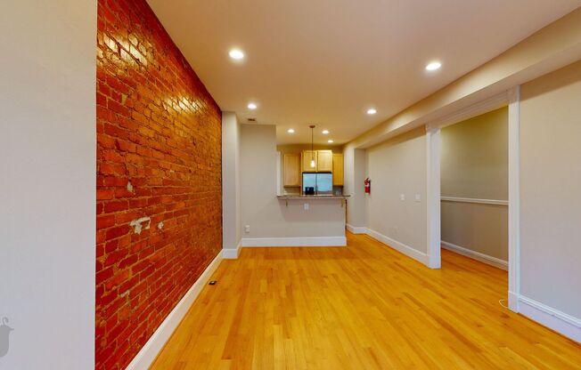 Renovated 2 Bedroom 2 Bath in Columbia Heights