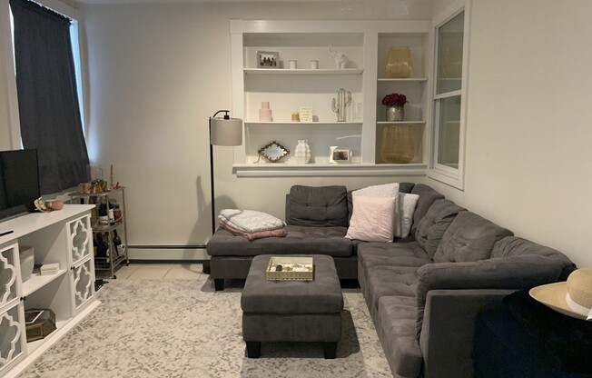 9 Regent Circle