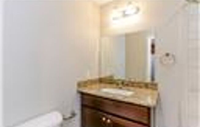 1 bed, 1 bath, 450 sqft, $825, Unit 4