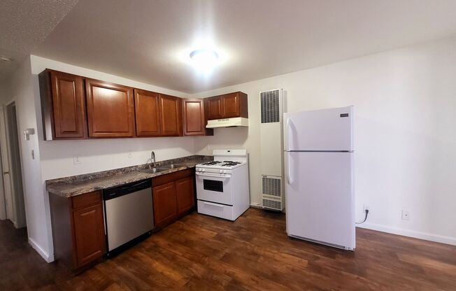 West Seventh Street Apartments