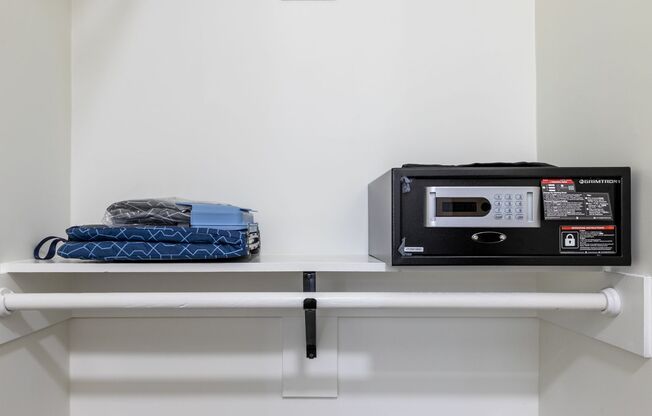 Studio, 1 bath, 540 sqft, $1,875, Unit 208