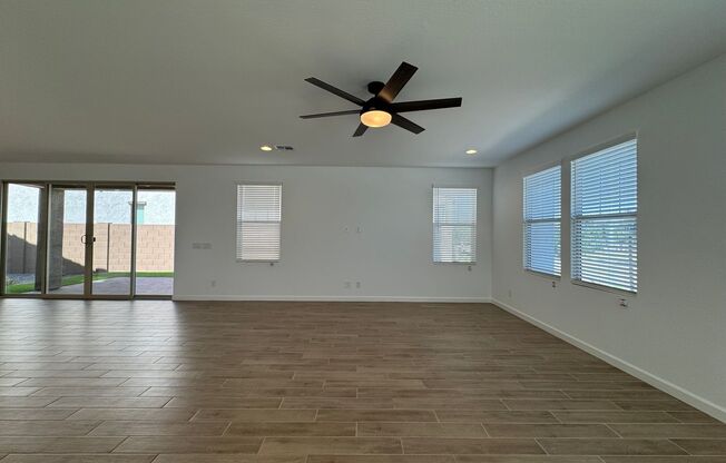 BRAND NEW HOME IN UNION PARK AT NORTERRA IN PHOENIX