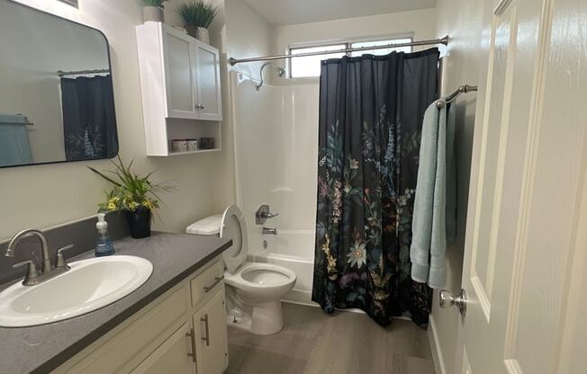 2 beds, 2 baths, 1,200 sqft, $2,622, Unit 241-36