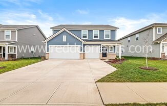 5 beds, 3.5 baths, $2,995