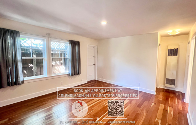 Garden oasis 2 bedroom with wrap around yard walking distance to UC Berkeley Campus!