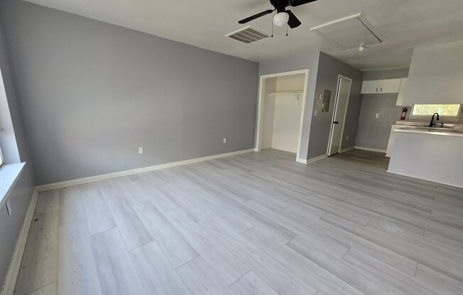 4107 ALMEDA GENOA RD