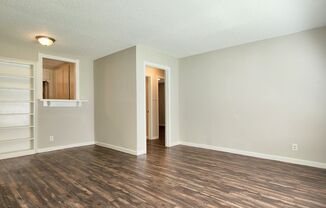 3 beds, 1 bath, $975