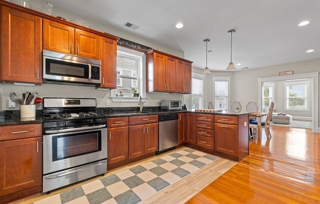 53 MONTVALE