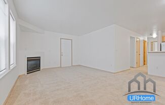 3 beds, 1 bath, 950 sqft, $1,950