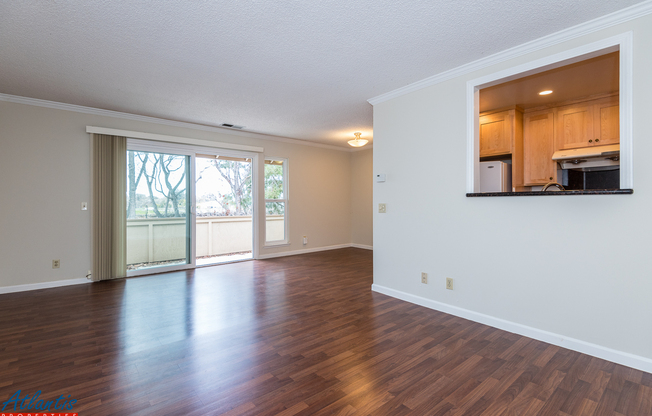Lovely Condo | Washer/Dryer | Carport